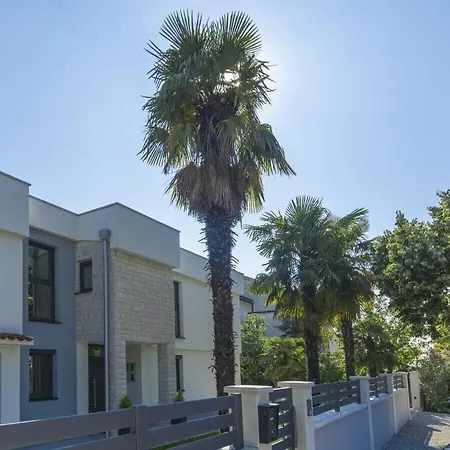 Villa Bella Romi Mare *